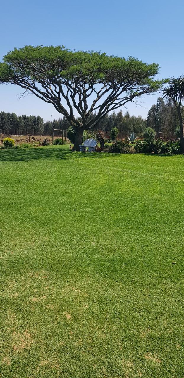Forest Hill Country Lodge Piet Retief Buitenkant foto