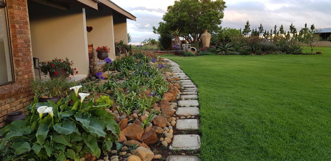 Forest Hill Country Lodge Piet Retief Buitenkant foto